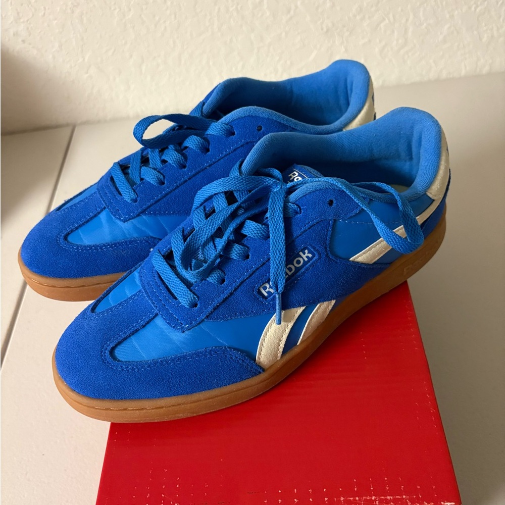 Reebok Blue and White Sneakers
